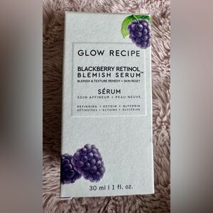 Glow Recipe Blackberry Retinol Serum with Purple Accents
